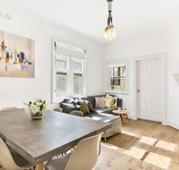 Spacious Harbour View 4bd home in Sydney CBD - Accommodation Mt Buller