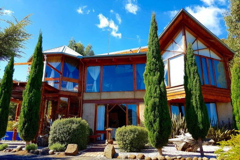 STUNNING HOME WITH AMAZING VIEWS - Just 20 Mins To The City And Only 10 To MONA! - Accommodation Mt Buller 3