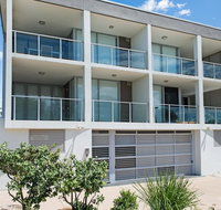 Stunning surfside apartment - Boyd St Woorim - Accommodation Mt Buller