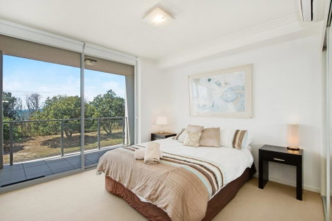 Stunning Surfside Apartment - Boyd St, Woorim - Accommodation Mt Buller 2