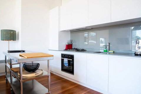 Stylish Warehouse Convert 2 Bedroom Apartment - Accommodation Mt Buller 1
