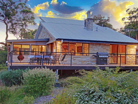 Sydney View - 70km From Sydney, 1000km From Care! - Accommodation Mt Buller 1
