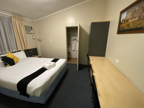 Taree Motor Inn - Accommodation Mt buller 3