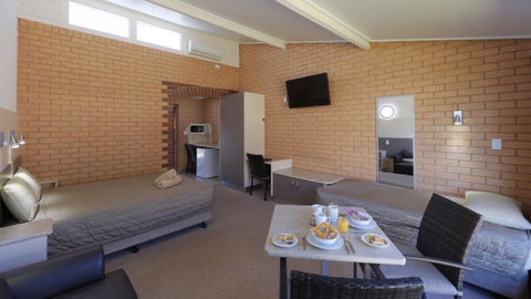 Tenterfield Motor Inn - Accommodation Mt buller 3