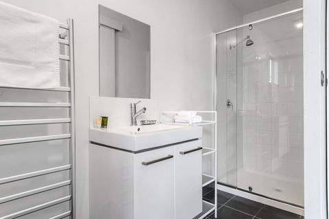 Freycinet Haven - Accommodation Mt Buller 11