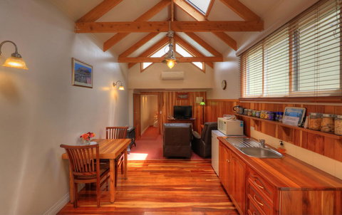 Ellie\'s Cottages - Accommodation Mt Buller 16