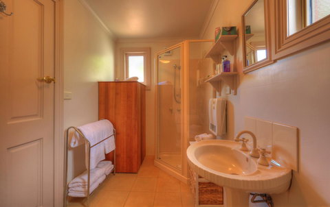 Ellie\'s Cottages - Accommodation Mt Buller 17