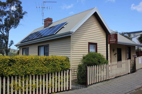 Bridge View Retreat - Accommodation Mt Buller 0