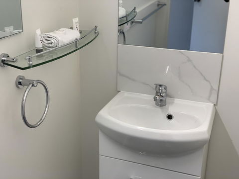 Orford Blue Waters Hotel - Accommodation Mt Buller 3