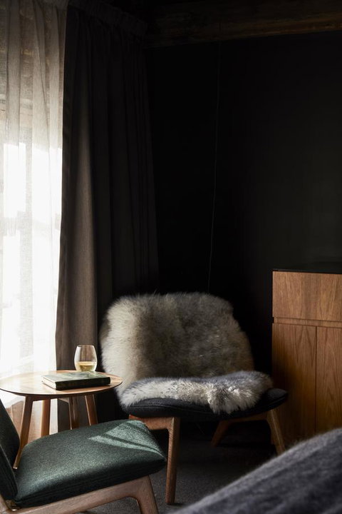 Moss Hotel - Accommodation Mt Buller 9