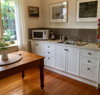 Sandy Bay Cottage - Accommodation Mt Buller