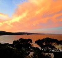 DOLPHIN LOOKOUT COTTAGE - amazing views of the Bay of Fires - Accommodation Mt buller
