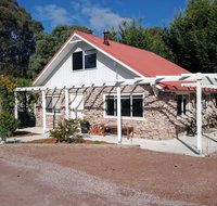 Hilltop Cottages - Accommodation Mt Buller