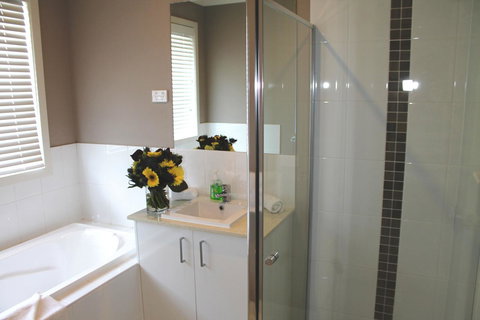 Atarhi Villas - Melbourne - Accommodation Mt Buller 10