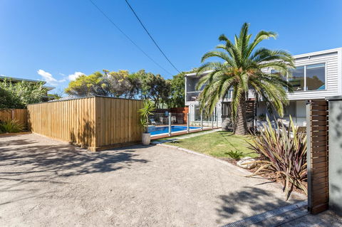 Front Beach House - Accommodation Mt Buller 5
