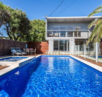 Front Beach House - Accommodation Mt Buller
