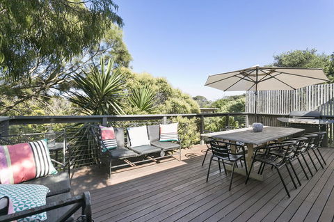 Front Beach House - Accommodation Mt Buller 13