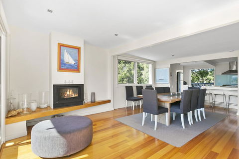 Front Beach House - Accommodation Mt Buller 16