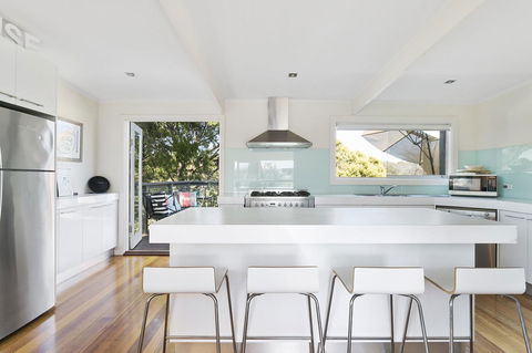 Front Beach House - Accommodation Mt Buller 2