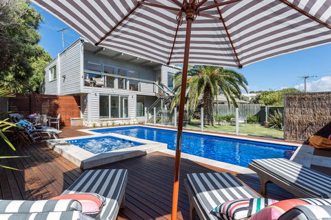 Front Beach House - Accommodation Mt Buller 7