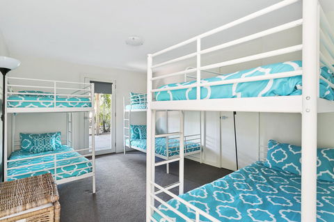 Front Beach House - Accommodation Mt Buller 21