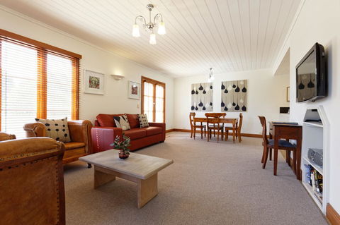 54 On Bank - Accommodation Mt Buller 31