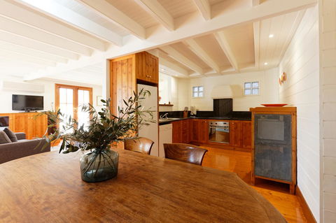 54 On Bank - Accommodation Mt Buller 8