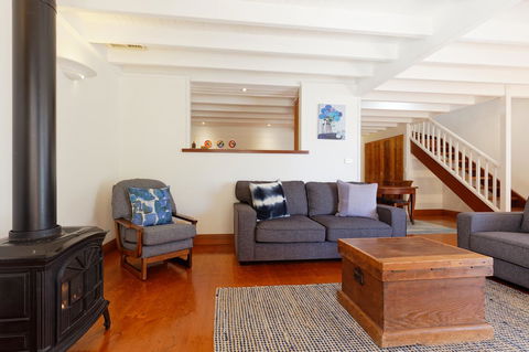 54 On Bank - Accommodation Mt Buller 6