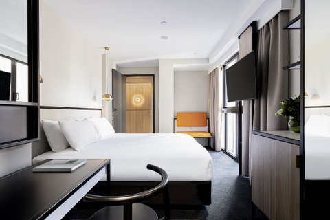 Brady Hotels Jones Lane - Accommodation Mt Buller 4