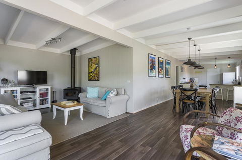 Blairgowrie Bella - Light Filled Home With Great Deck - Accommodation Mt Buller 2
