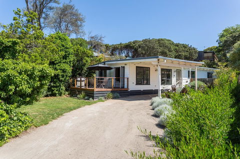 Blairgowrie Bella - Light Filled Home With Great Deck - Accommodation Mt Buller 11