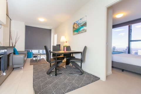 Melbourne SkyHigh Apartments - Accommodation Mt Buller 7