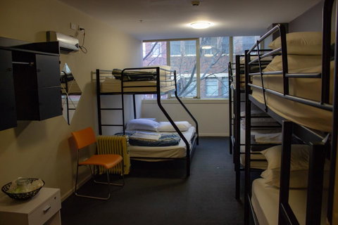 Nomads Melbourne Backpackers - Accommodation Mt Buller 38