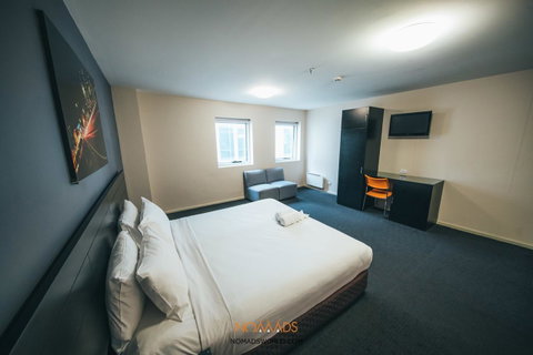 Nomads Melbourne Backpackers - Accommodation Mt Buller 22