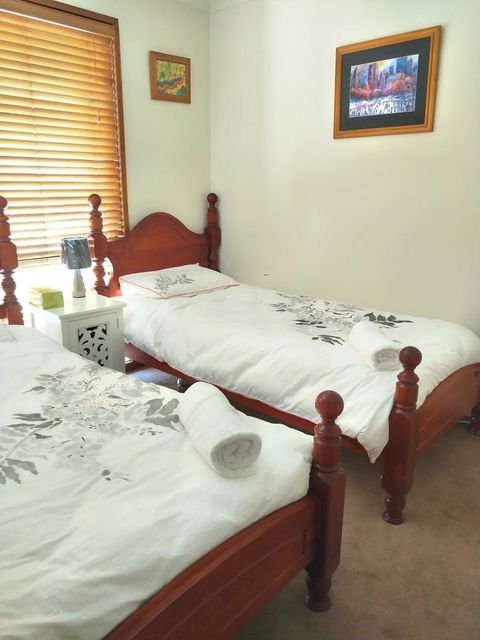 Waterfront Retreat - Accommodation Mt Buller 22