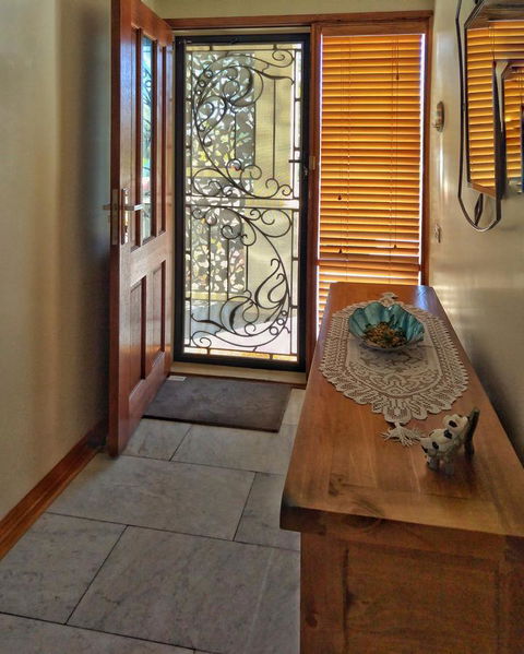 Waterfront Retreat - Accommodation Mt Buller 13
