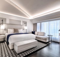 Royce Hotel