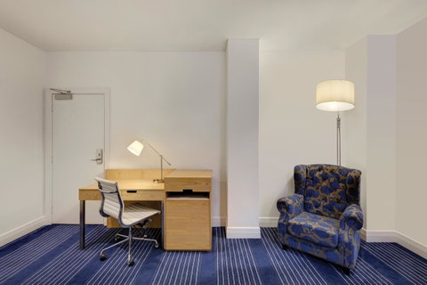 Rendezvous Hotel Melbourne - Accommodation Mt Buller 2