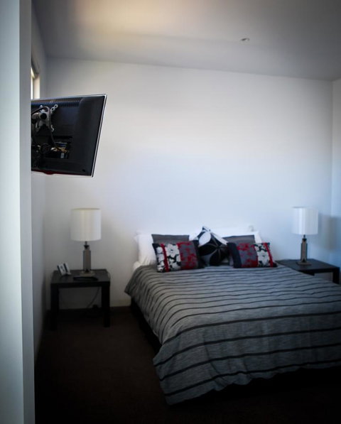Battery Cove Beach Front Apartment - Accommodation Mt Buller 9