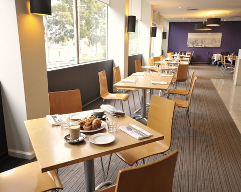 Mercure North Melbourne - Accommodation Mt Buller 3