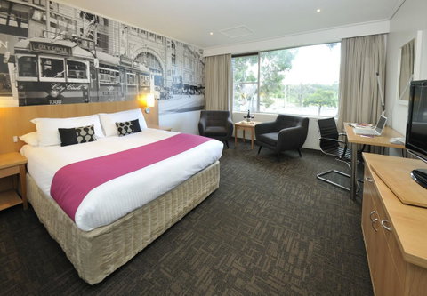 Mercure North Melbourne - Accommodation Mt Buller 1