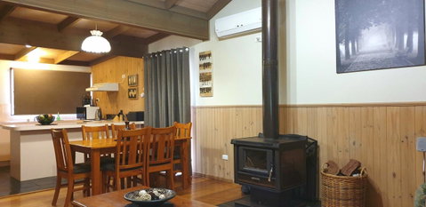 Day Dream Cottage - Accommodation Mt Buller 2