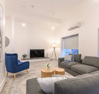 Unique 3 Bedroom Central CBD Townhouse - Accommodation Mt Buller