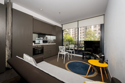 Amazing Accommodations : South Yarra - Accommodation Mt Buller 17