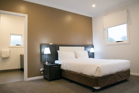 Best Western Plus Buckingham International - Accommodation Mt Buller 12