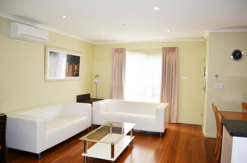 Best Western Plus Buckingham International - Accommodation Mt Buller 26