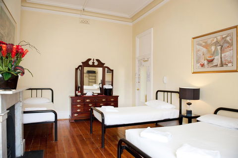 Hotel Claremont Guest House - Accommodation Mt Buller 40