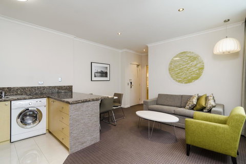 Clarion Suites Gateway - Accommodation Mt Buller 29