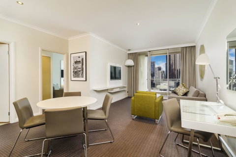 Clarion Suites Gateway - Accommodation Mt Buller 9