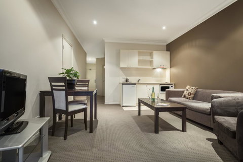Comfort Hotel Melbourne Central - Accommodation Mt Buller 18